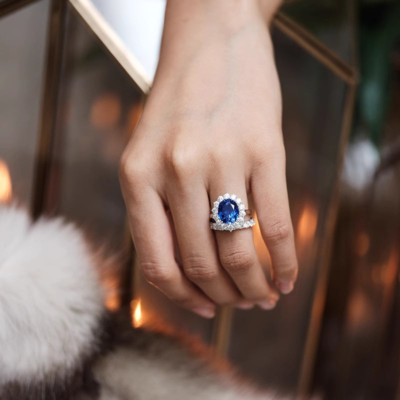 Luna Sapphire Ring