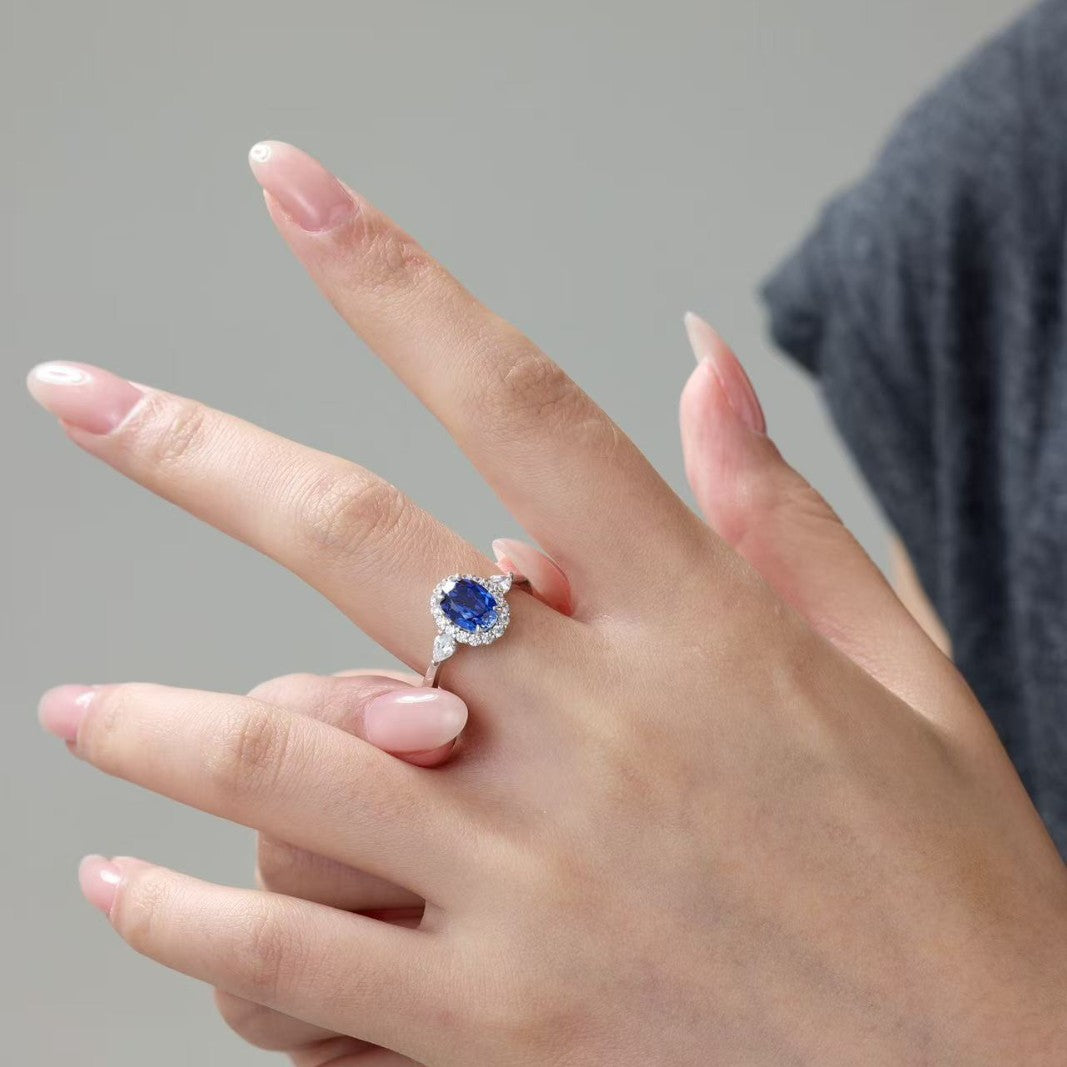 Oval Cut Sapphire Ring