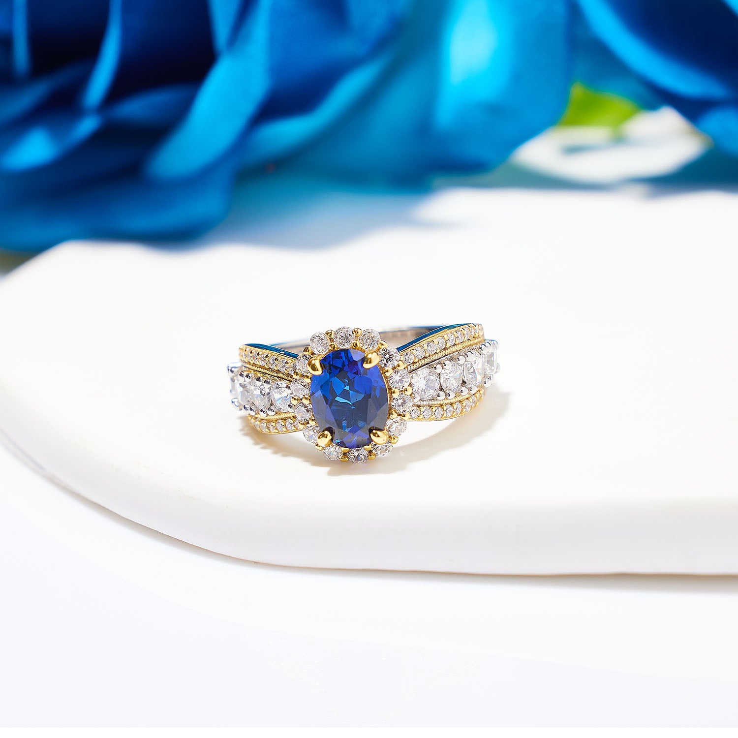 Royal Oval Sapphire Ring