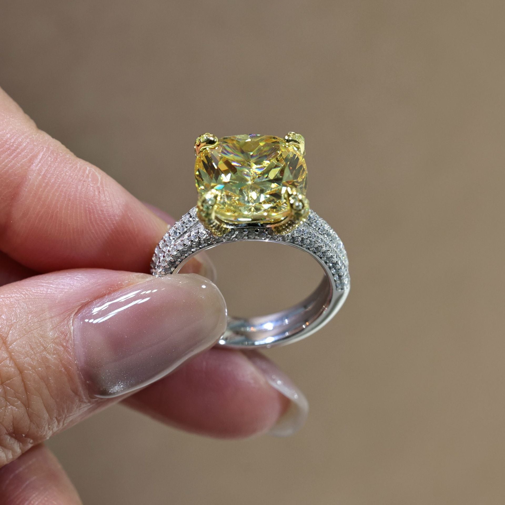Aurora Cushion Cut Ring