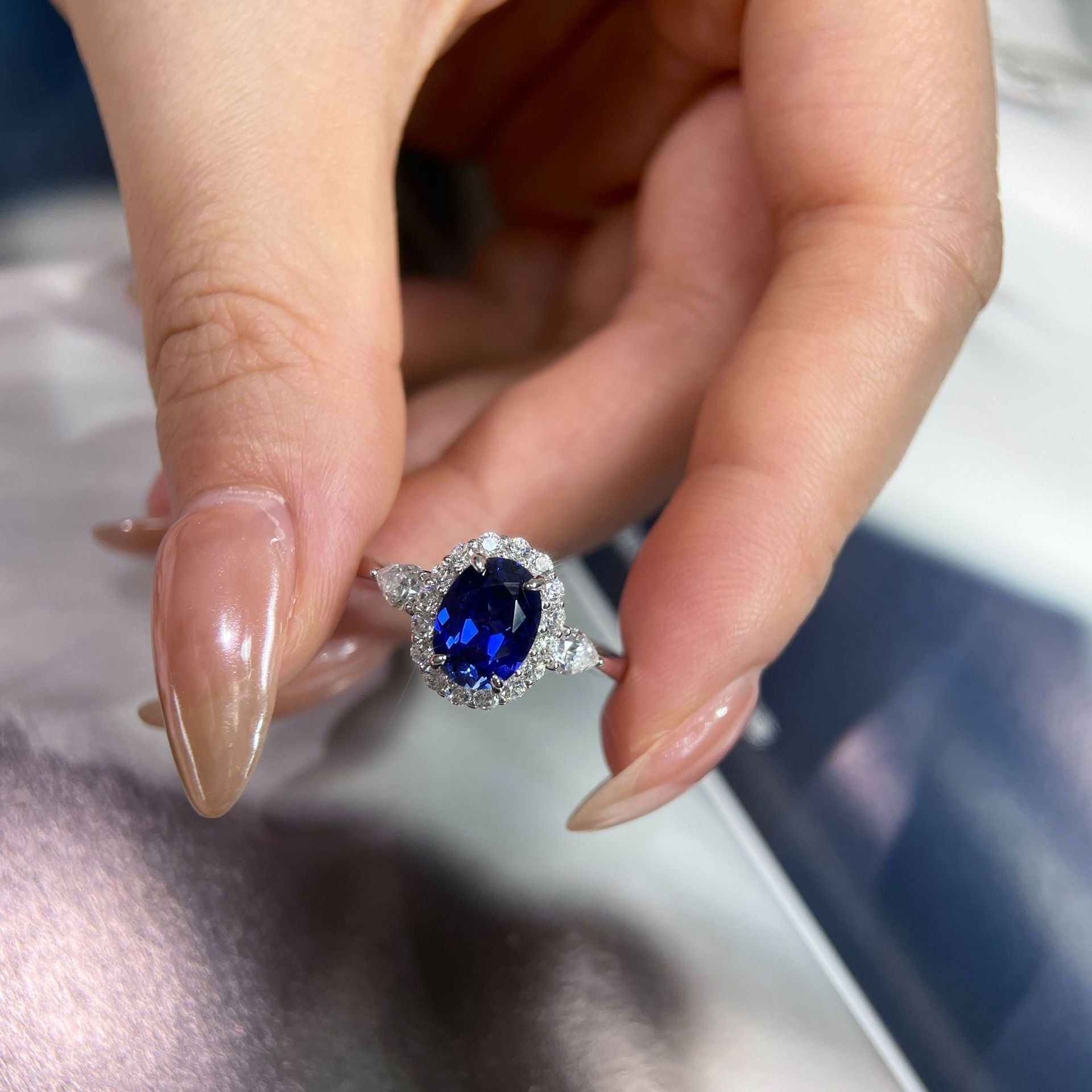 Oval Cut Sapphire Ring