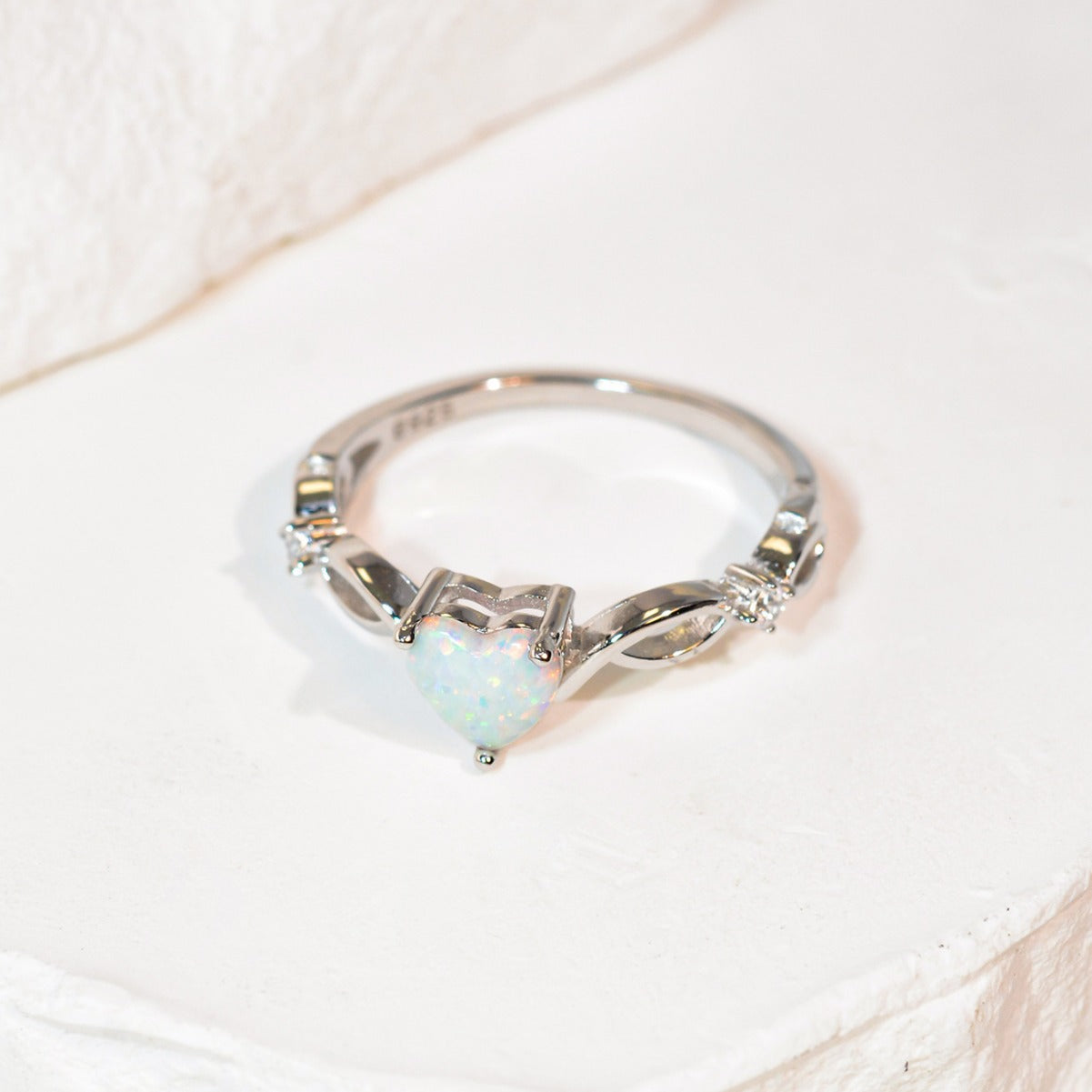 Isolde Opal Ring