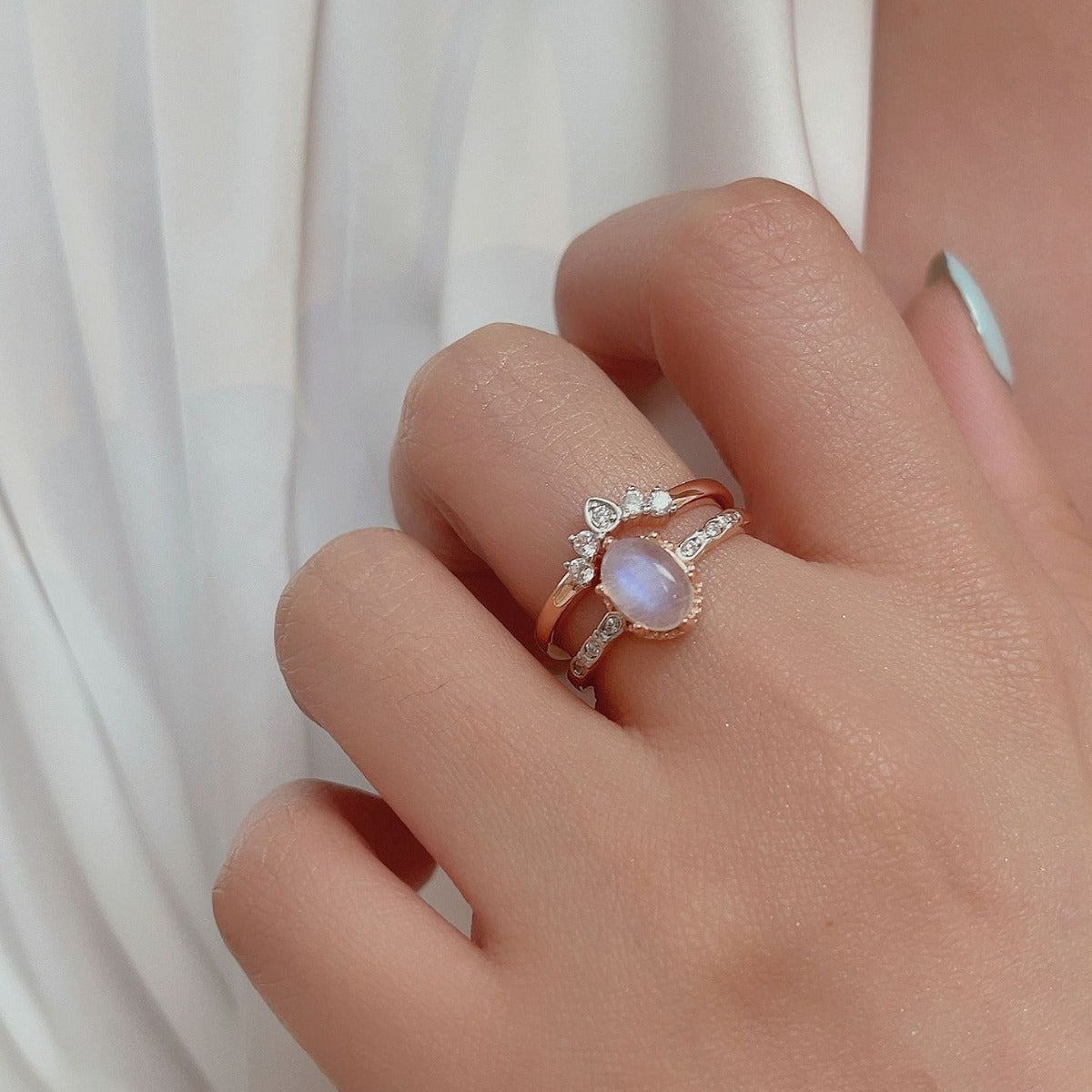 Fleur Moonstone Ring Set